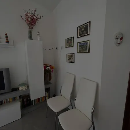 Maphis House Apartmán Tortolì